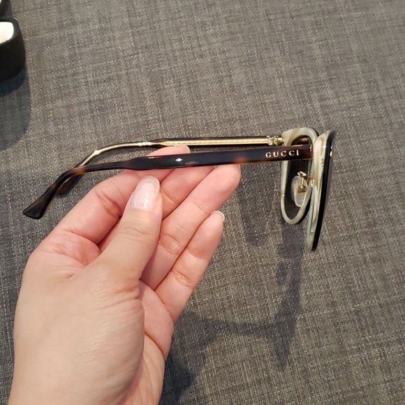 Gucci sunglasses - Picture 3 of 5